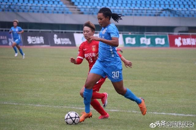 英超-萨卡破门恩瓦内里处子球 阿森纳3-0森林