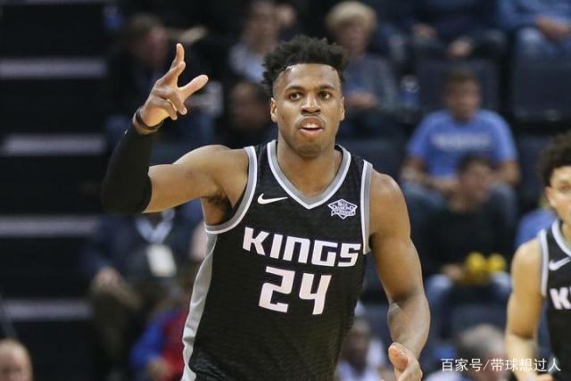 阿尔瓦雷斯22场欧冠11场首发 打进11球送4次助攻